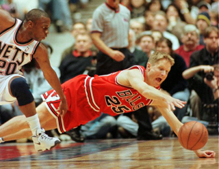 Illustration for article titled The 72-10 Chicago Bulls: Where Are They Now?